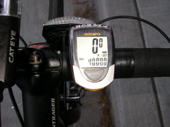 Odometer: 14000 miles.  August 8, 2005, 19:47 PDT.  Sand Hill Rd @ Oak Creek Dr.  Palo Alto, CA